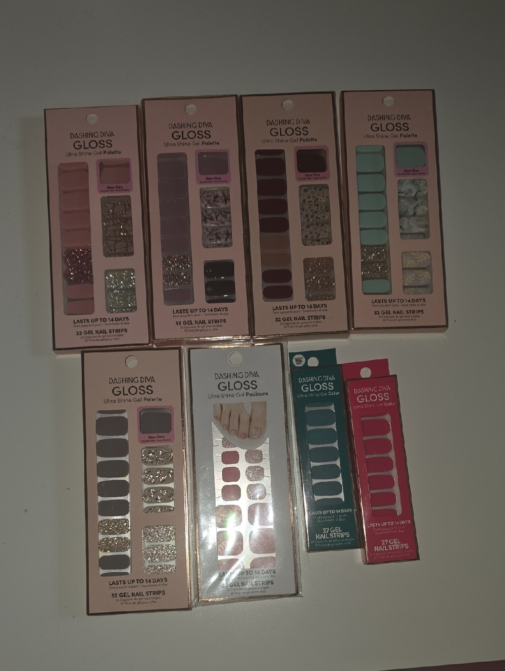 Dashing Diva Gloss Press-On Gel Nails - Pink, Mint & Neutral Sets